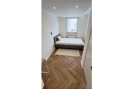 WG-Zimmer in München 748,00 € 9 m²