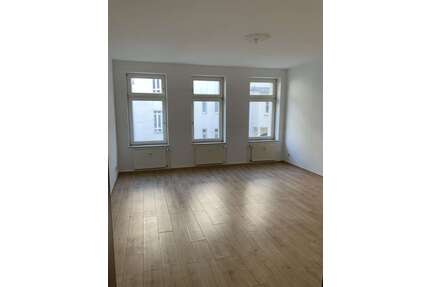 Wohnung zum Mieten in Leipzig 700,00 € 77.36 m²