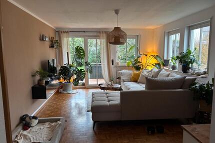 Schöne 2,5-Zimmer-Erdgeschosswohnung mit Terrasse und Garten - Kornwestheim