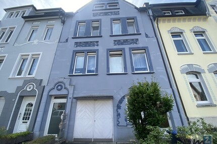 3-Familienhaus in Solingen-Höhscheid zu verkaufen mit einer Rendite von 4,8% (5,4%)