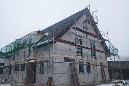 Moderne Neubau-Doppelhaushälfte mit Terrasse – energieeffizient im KfW-55-Standard erst bezug - Kirchlengern