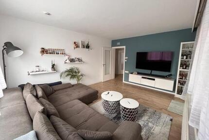 Neu renovierte 3-Zi. Wohnung mit großem Balkon in ruhiger Lage - Stuttgart Stuttgart-West