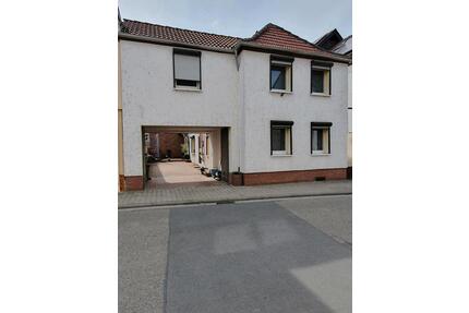 Gemütliches freistehendes Haus, ohne Garten - Bobenheim-Roxheim