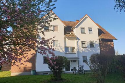 Helle 2-Raumwohnung im 1. Obergeschosswohnung mit Balkon und Rollläden - Bördeland