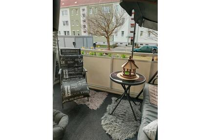 Nachmieter für 3 Raum Wohnung - 689,00&nbsp;EUR Kaltmiete, ca.&nbsp; 61,35&nbsp;m&sup2; in Amt Wachsenburg (PLZ: 99334)