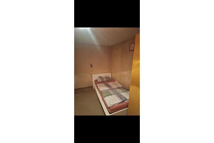 Monteurzimmer zu vermieten - 350,00&nbsp;EUR Kaltmiete, ca.&nbsp; 120,00&nbsp;m&sup2; in Albstadt (PLZ: 72461) Gemarkung Onstmettingen