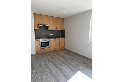 Helle Wohnung 3 Zimmer - 600,00&nbsp;EUR Kaltmiete, ca.&nbsp; 55,00&nbsp;m&sup2; in Münchberg (PLZ: 95213)
