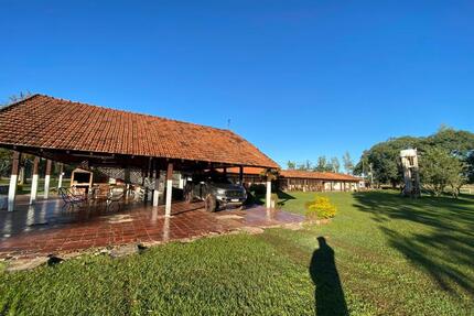 Vielseitiges Agrar- & Viehzucht-Investment. 900 Hektar - Germering