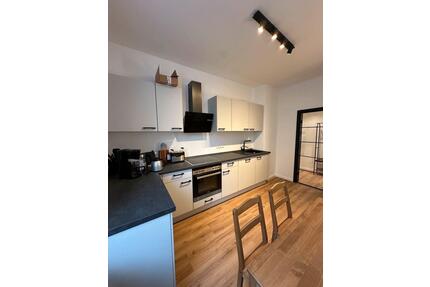 Voll möblierte 3-Zimmer-Wohnung, Smart TV, Waschmaschine, All-IN - Bayreuth City
