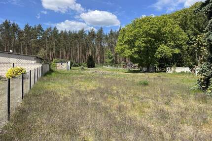 Baureifes großzügiges Grundstück - Nauen Börnicke