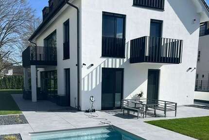 Haus zum Kaufen in Grünwald 5.750.000,00 € 320 m²