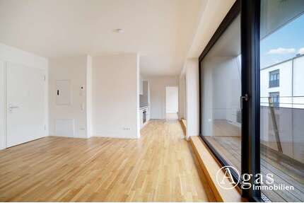 Wohnung zum Mieten in Berlin 2.150,00 € 82.75 m²