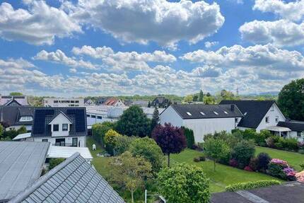 Ruhige helle große Wohnung zentral in Oldentrup. - Bielefeld