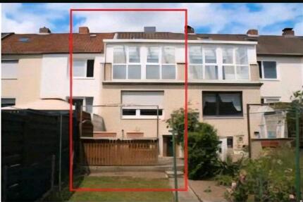 Reinenhaus zur Miete. 1200€ - 1.200,00&nbsp;EUR Kaltmiete, ca.&nbsp; 102,00&nbsp;m&sup2; in Peine (PLZ: 31224)