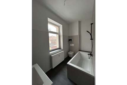 Wohnung zum Mieten in Wilkau-Haßlau 330,00 € 46.74 m²