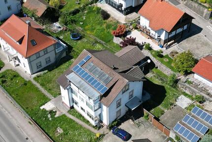 Haus mit 6 Wohnungen - 795.000,00&nbsp;EUR Kaufpreis, ca.&nbsp; 350,00&nbsp;m&sup2; in Murg (PLZ: 79730)