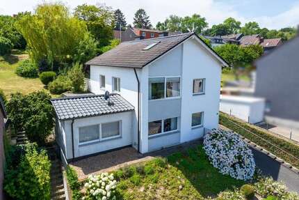 Haus zum Kaufen in Stolberg (Rheinland) 303.000,00 € 139 m²