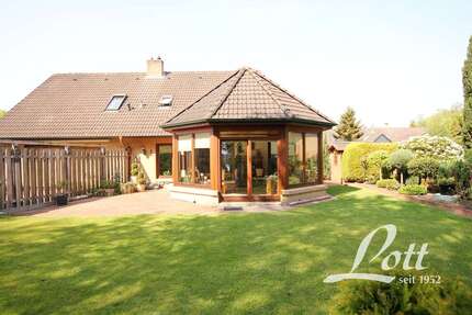 Haus zum Kaufen in Edewecht 295.000,00 € 121.08 m²