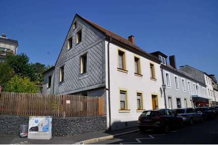 Haus zum Kaufen in Marktredwitz 259.000,00 € 154 m²