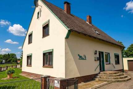 Haus zum Kaufen in Uthlede 260.000,00 € 165 m²