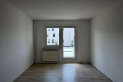 Wohnung zum Mieten in Berlin 549,00 € 34.79 m²