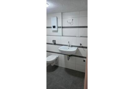Vermiete 1 ZKB in Ottweiler - 440,00&nbsp;EUR Kaltmiete, ca.&nbsp; 40,00&nbsp;m&sup2; in Neunkirchen (PLZ: 66540) Heinitz