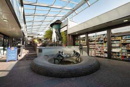 Haus zum Kaufen in Jülich 2.600.000,00 € 515.67 m²