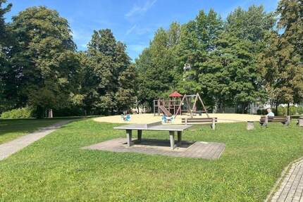 Zur Sonne..... zur Freiheit...helle, moderne 2-Zimmer-Wohnung, sofort einzugsfertig - Zwickau Eckersbach