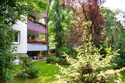 Investment in Lage und Qualität: 3-Zimmer-Balkonwohnung, solide vermietet, gepflegtes Wohnhaus - Berlin Mariendorf