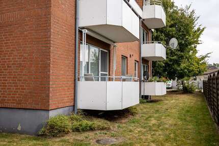 Wohnung zum Kaufen in Delmenhorst 119.000,00 € 51.68 m²
