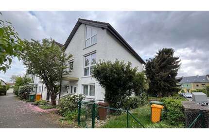 Haus zum Kaufen in Augsburg 525.000,00 € 136.1 m²