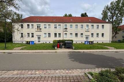 Wohnung zum Mieten in Leuna 472,00 € 70 m²