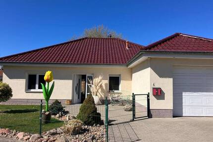 Wohnkomfort auf einer Ebene. - 380.000,00&nbsp;EUR Kaufpreis, ca.&nbsp; 115,30&nbsp;m&sup2;&nbsp;Wohnfl&auml;che in Wittstock/Dosse (PLZ: 16909)