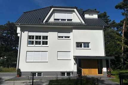 Haus zum Kaufen in Bad Saarow 2.222.222,00 € 331.3 m²