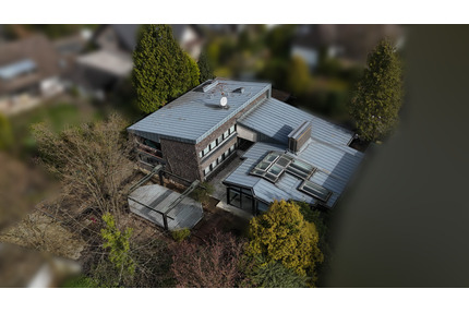 Anwesen mit guter Substanz auf 1.000m²-Grundstück mit Privatweg in ruhiger Bestlage von Rösrath