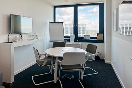 Großraumbüros für 10 Personen in Regus Mundsburg Tower - Hamburg Barmbek-Süd