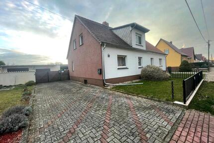 Haus mit Grundstück Doppelhaushälfte - Luckau