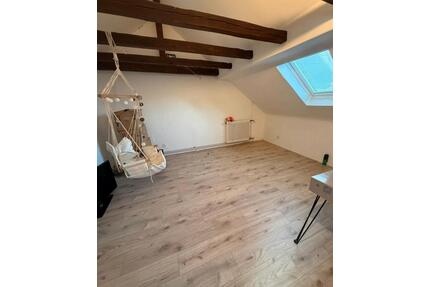 Charmante 3-Zimmer Dachgeschoss Wohnung in bester Innenstadt Lage - Darmstadt