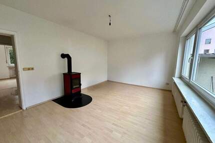 Helle und freundliche 3-Zi.-Gartenwohnung mit Garage in *TOP LAGE* - Fürstenfeldbruck