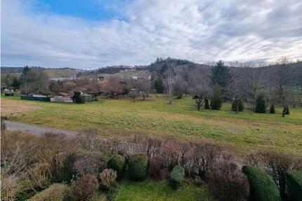 Ruhige 2-Zi.-DG-Einliegerwohnung mit Balkon & Klimaanlage - Stuttgart Luginsland