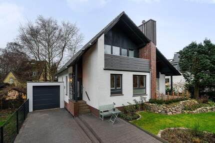 Hochwertig energetisch saniertes und modernisiertes Architektenhaus in ruhiger Lage - Hamburg Wandsbek