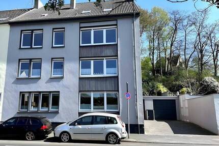 HOCHwertig ausgestattete EG-Wohnung mit TerrasseGarten und breiter Tandemgarage in Odenkirchen - Mönchengladbach