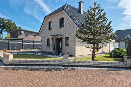 Einfamilienhaus in ruhiger Sackgasse in Apen – 579 m² Grundstück