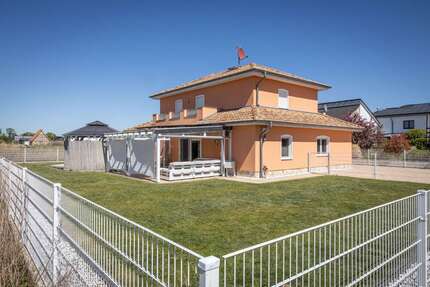 Haus zum Kaufen in Wolfsburg 599.000,00 € 171 m²