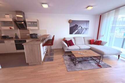 Wohnung zum Kaufen in Wartenberg 219.000,00 € 48.66 m²
