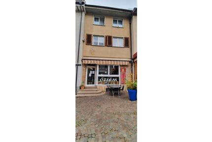 Exklusives Wohn & Geschäftshaus mit Entwicklungspotenzial - Markdorf