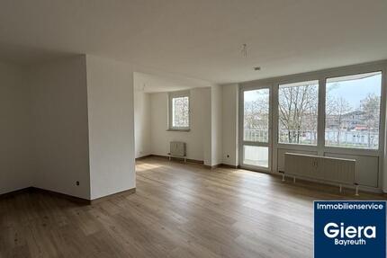 Große 1 Zimmer Wohnung mit Balkon - Bayreuth City