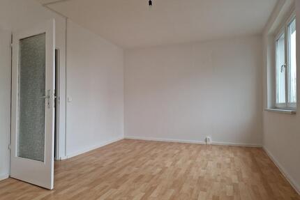 Singlewohnung – sofort bezugsfertig ! - Halle (Saale) Halle-Neustadt