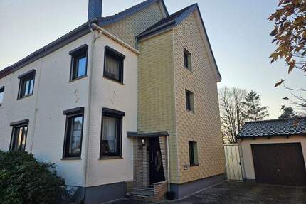 Doppelhaushälfte mit sehr viel Platz und großem Garten sucht neue Eigentümer - Bremen Lüssum-Bockhorn