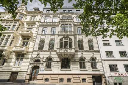 Wohnung zum Mieten in Wiesbaden 2.600,00 € 168.08 m²